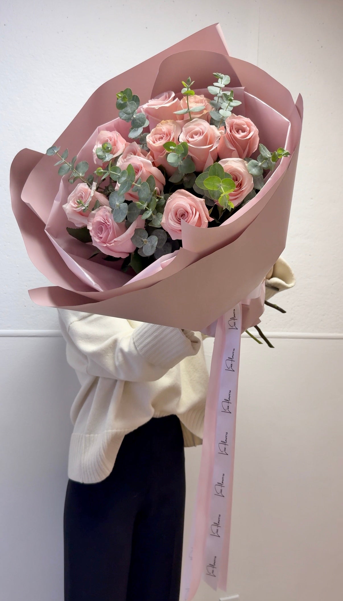 Dozen Pink Roses