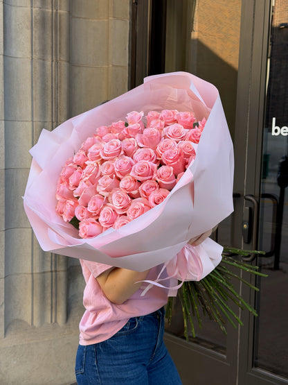 50 pink roses