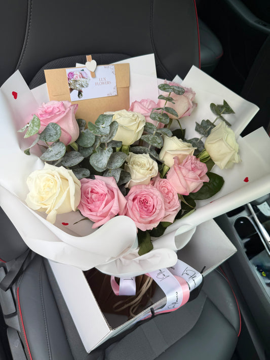 Pink and White Rose Mix