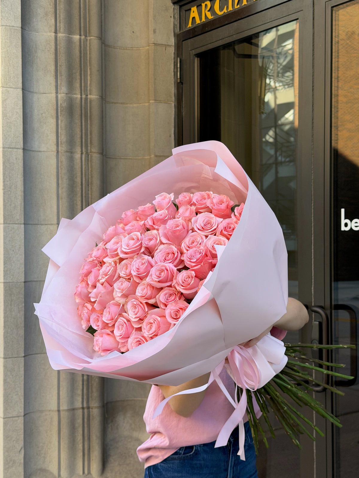 50 pink roses